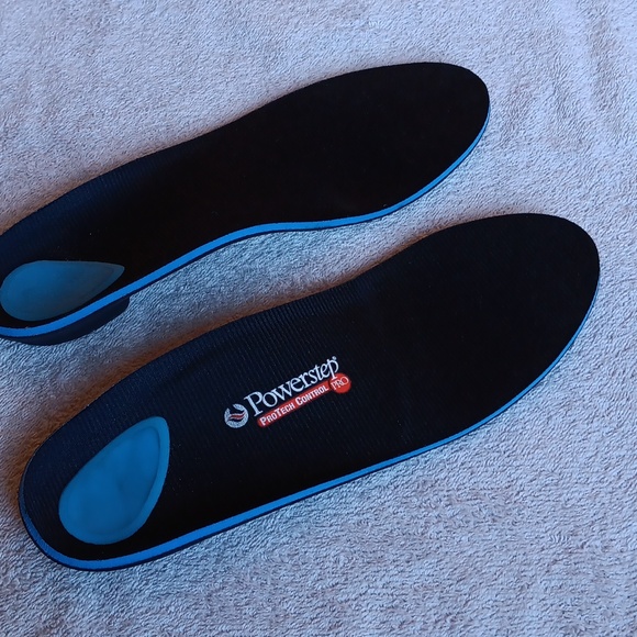 Powerstep Pro Comfort Insoles - Picture 3 of 14